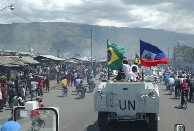 Imagem de Lula: É preciso transformar sensibilidade em dinheiro para reconstruir Haiti